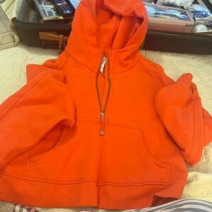 Lululemon Scuba orange